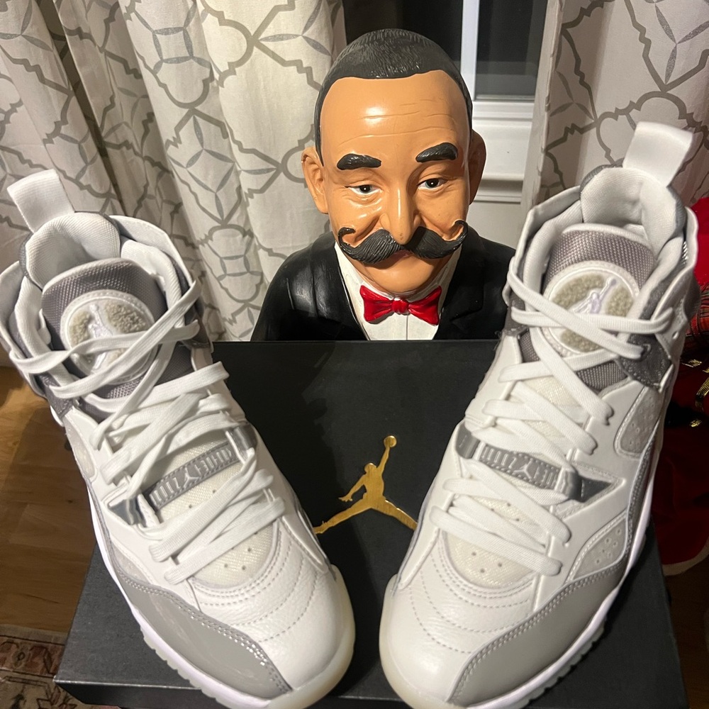 Air Jordans SIX Rings size 9